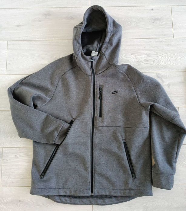Nike Tech Shield 2in1