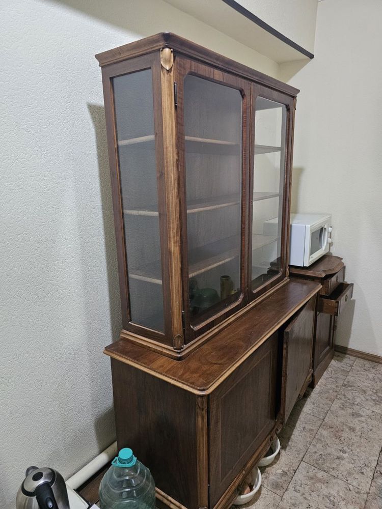 сервант - горка раритет 60-70 г