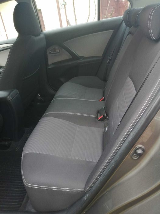 Toyota Avensis 1,8 benzina