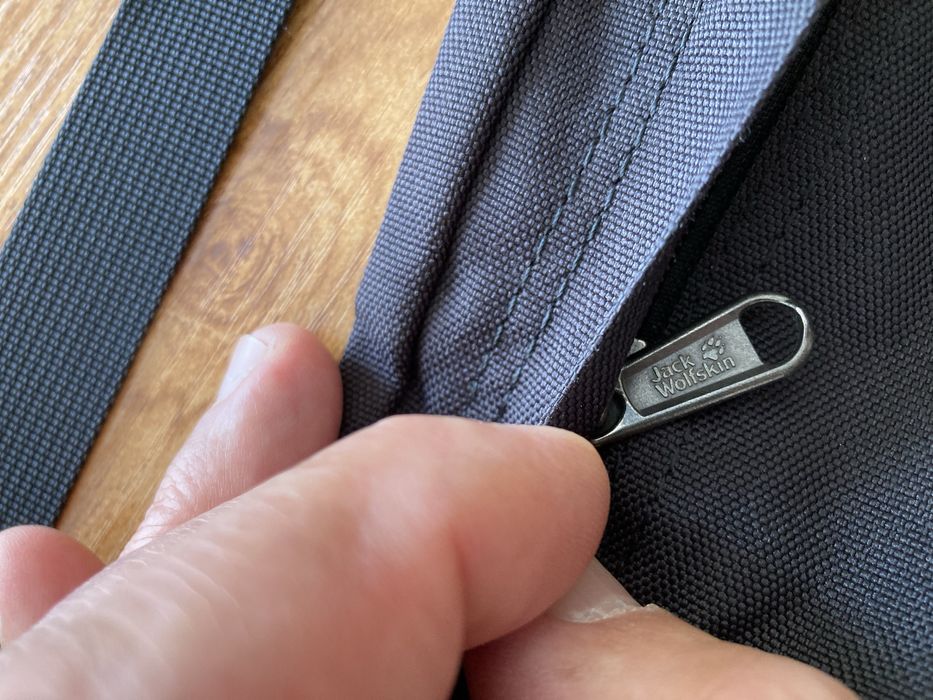 Оригинална мъжка чанта Jack Wolfskin