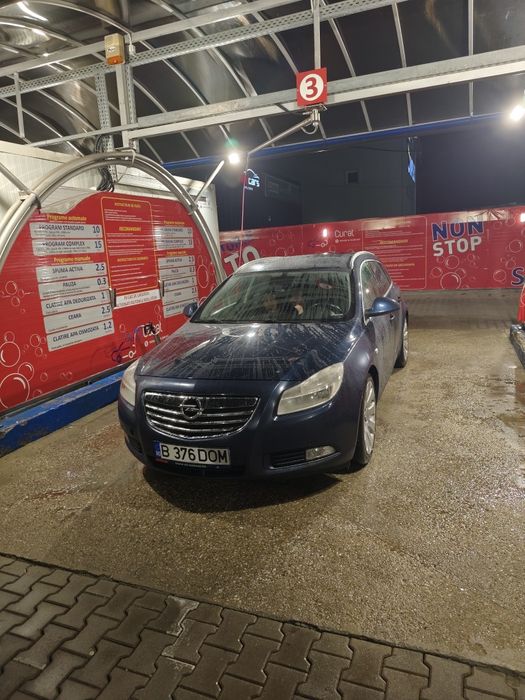 Opel Insignia Break 2013 – Confort, Stil și Performanță