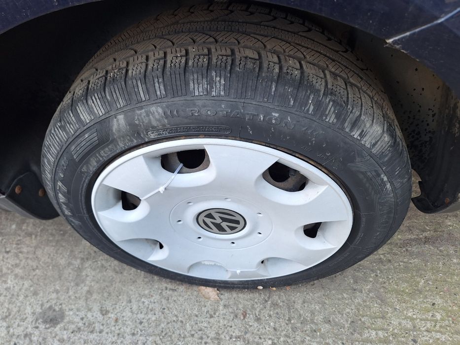 Roti cu cauciucuri iarna 205/55 R16  VOLKSWAGEN PASSAT 5X112  2000 - 2