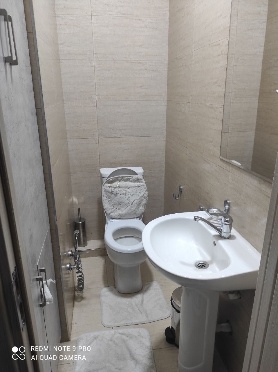 Olmozor city da 3 honali uy arendaga beriladi.