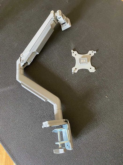 Brat monitor A+ SMLC12 gas spring