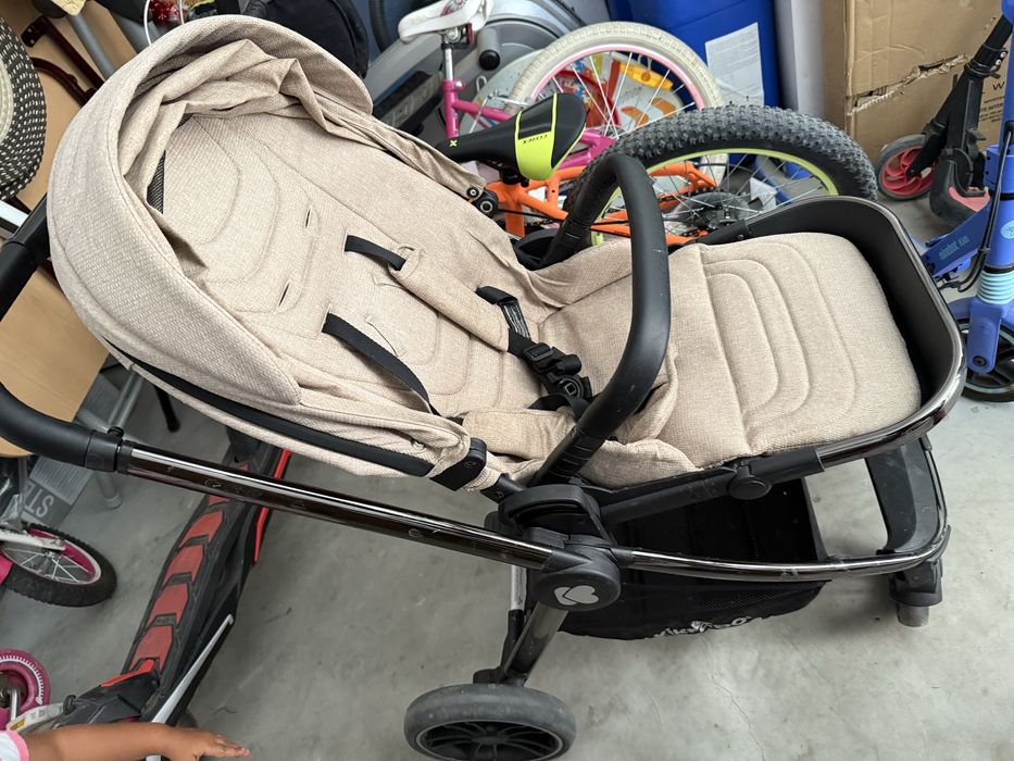 Количка кика  бо