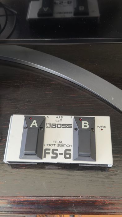 FS-6 foot controler Boss Roland