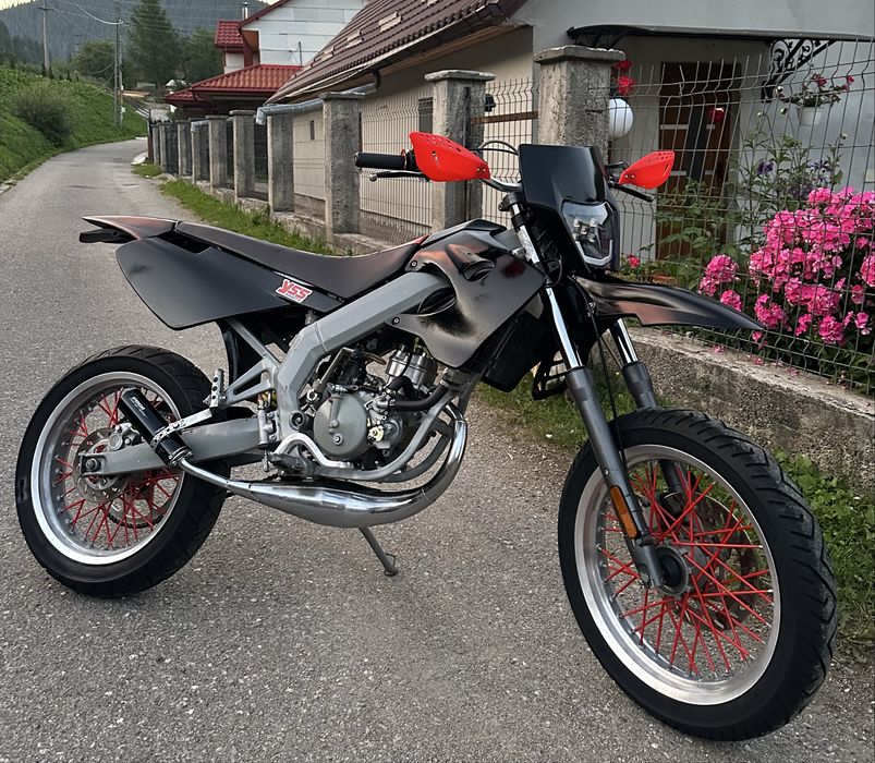 Supermoto / Cross Derbi senda SM ( Ktm rieju honda aprilia yamaha )