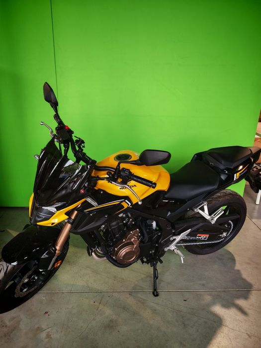 Motocicleta Honda CB500