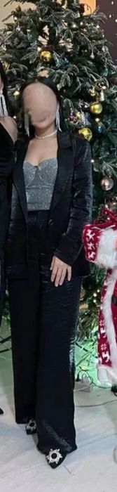 Продам платье, костюм, корсет и др