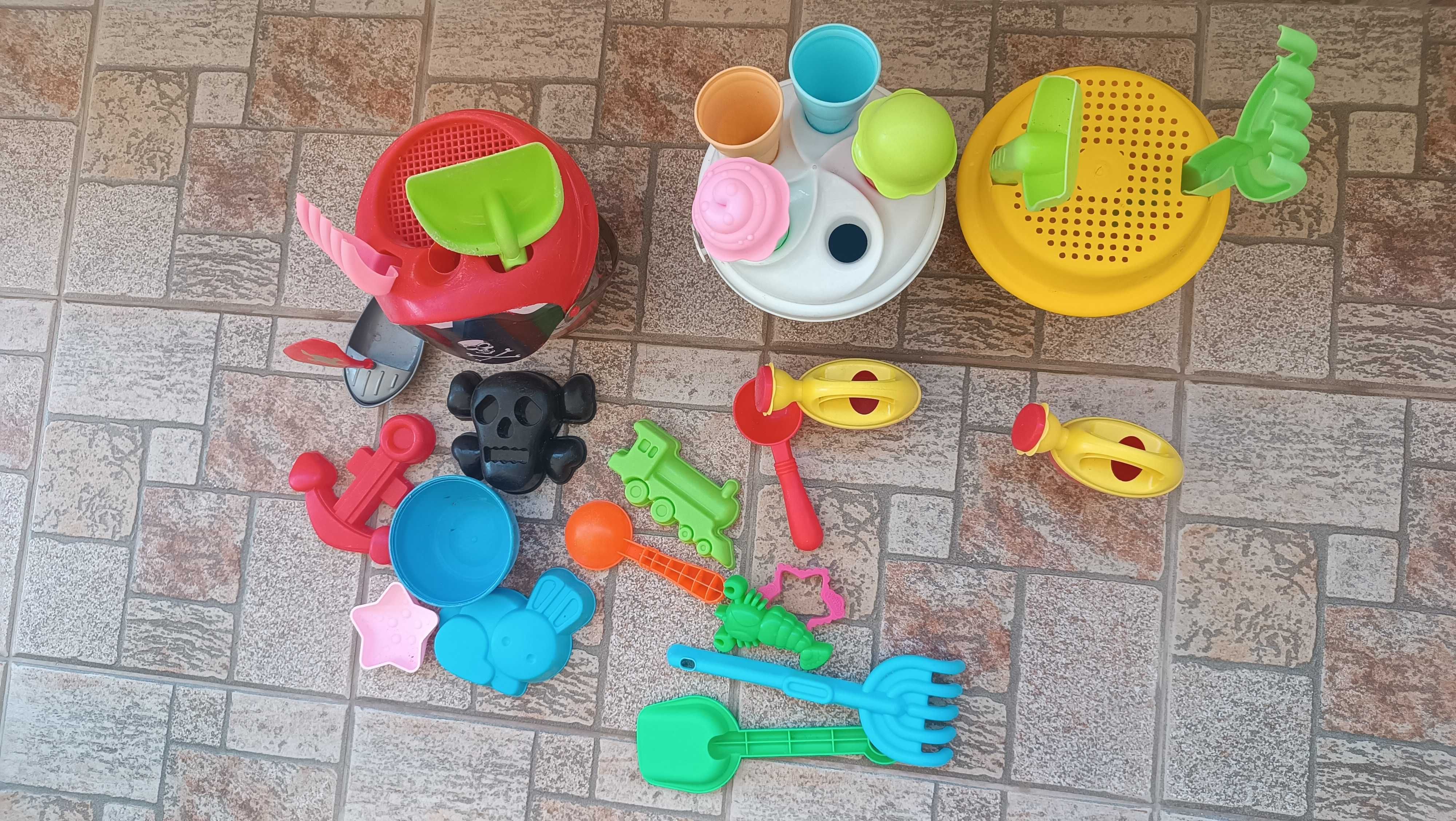 плажни кофички играчки за пясък фигурки лопатки търмък