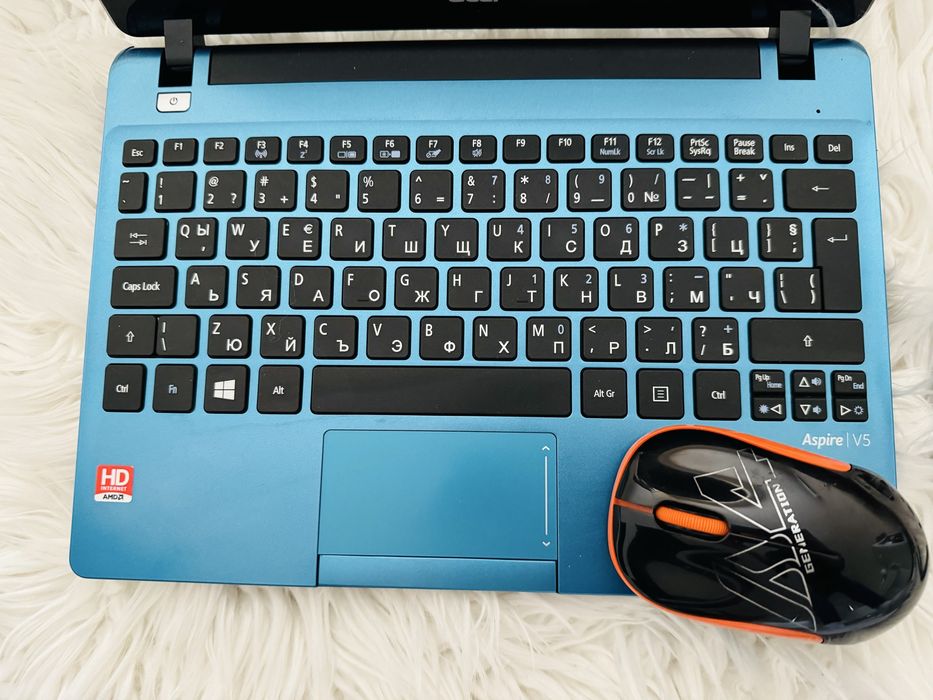 Лаптоп Acer Aspire V5-121