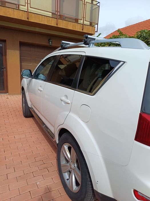 Vand Peugeot 4007 7 locuri