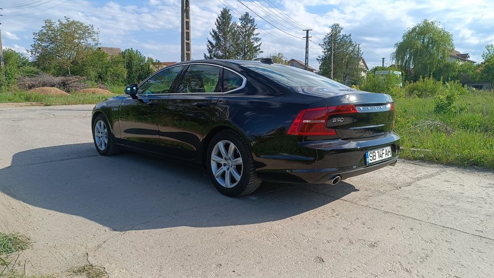 Volvo S90 Momentum – Întreținut impecabil, 108.000km, Pachet Business