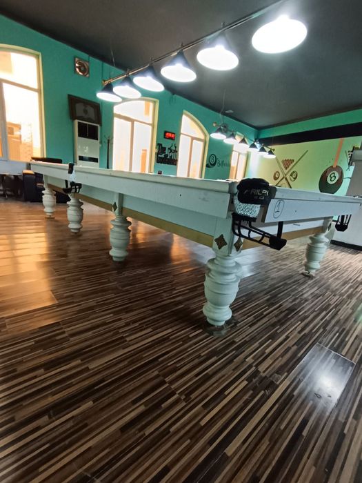 Bilyard stol sotiladi
