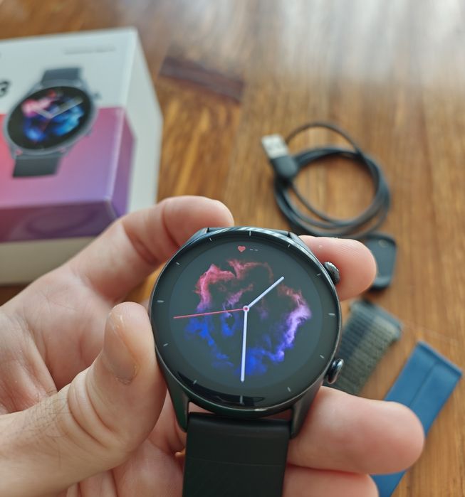 Смарт часовник Amazfit GTR 3