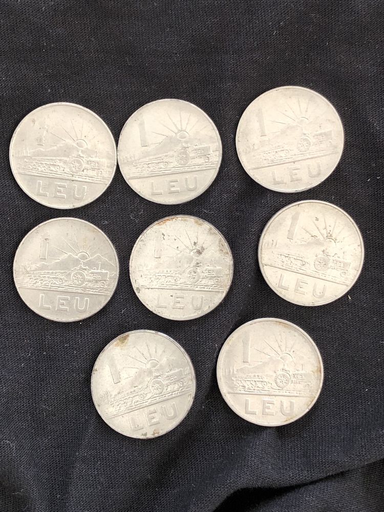 Vând 8 monede ,1 leu din anu 1966