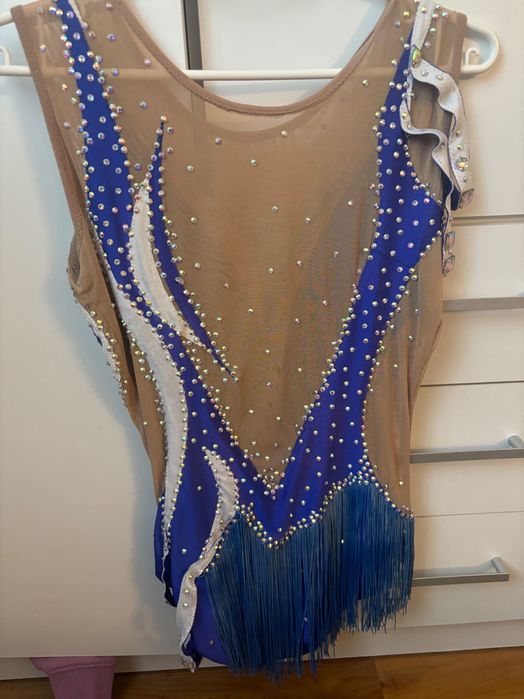 Трико за художествена гимнастика