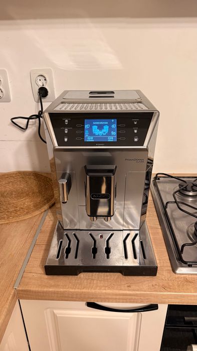 DeLonghi PrimaDonna Class espressor automat premium CONNECT aplicatie