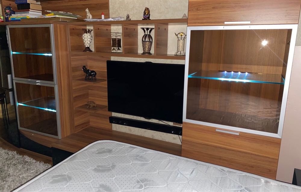 Продам Срочно!!!горку- стенку