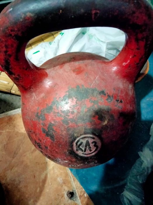 Гиря 8 киллограм