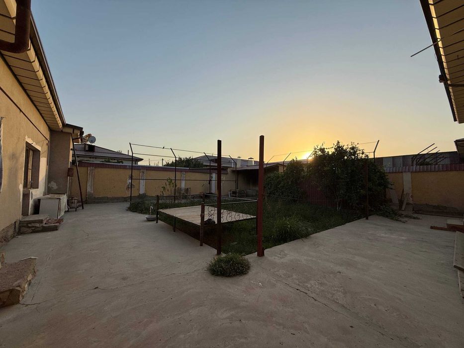 Buxoroda TAYYOR 6 Sotiqli Kottedj  SOTILADI