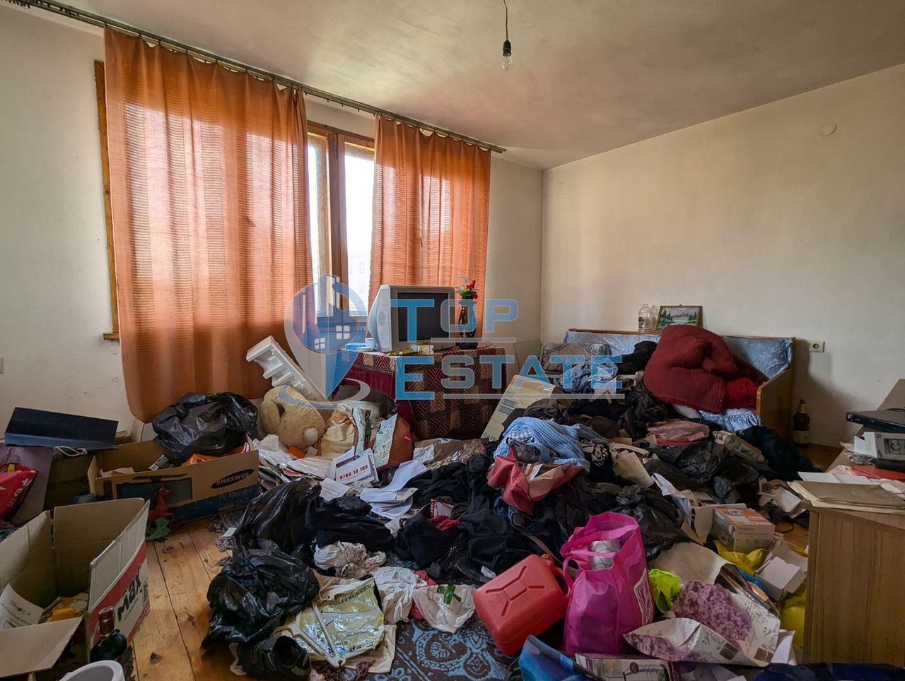 Продава се Къща в с. Яворец, Област Габрово - 160 кв.м за 448 €/кв.м - Снимка #10