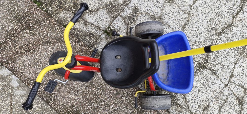 Tricicleta puky cu maner