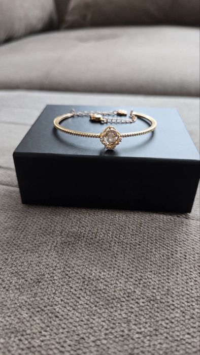 Гривна Swarovski