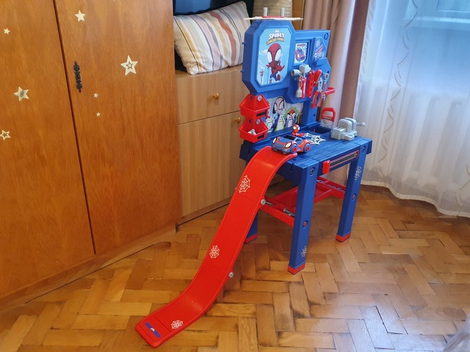 Atelier lucru Spidey Bricolo Center Marvel Smoby - tobogan+mașină
