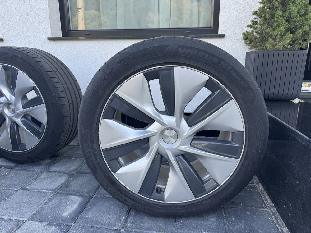De vanzare Jante Tesla Y "19