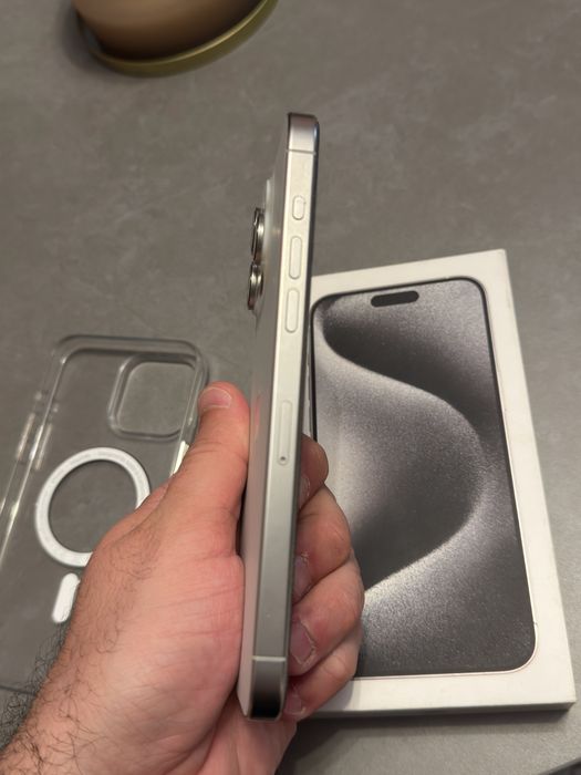 Iphone 15 pro max 256 silver