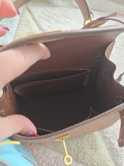 Чанта в кафяво Hermes kelly