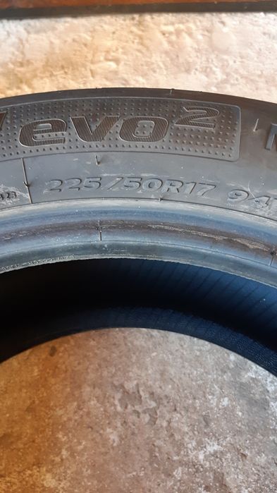 Гуми HANKOOK 225 50 17.