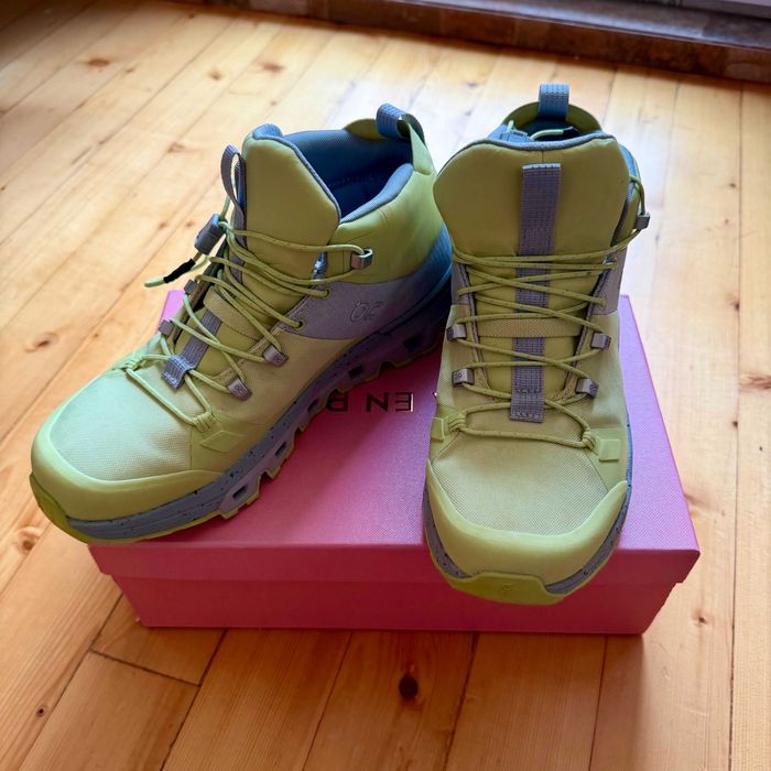 Нови туристически обувки ON W Cloudtrax Waterproof