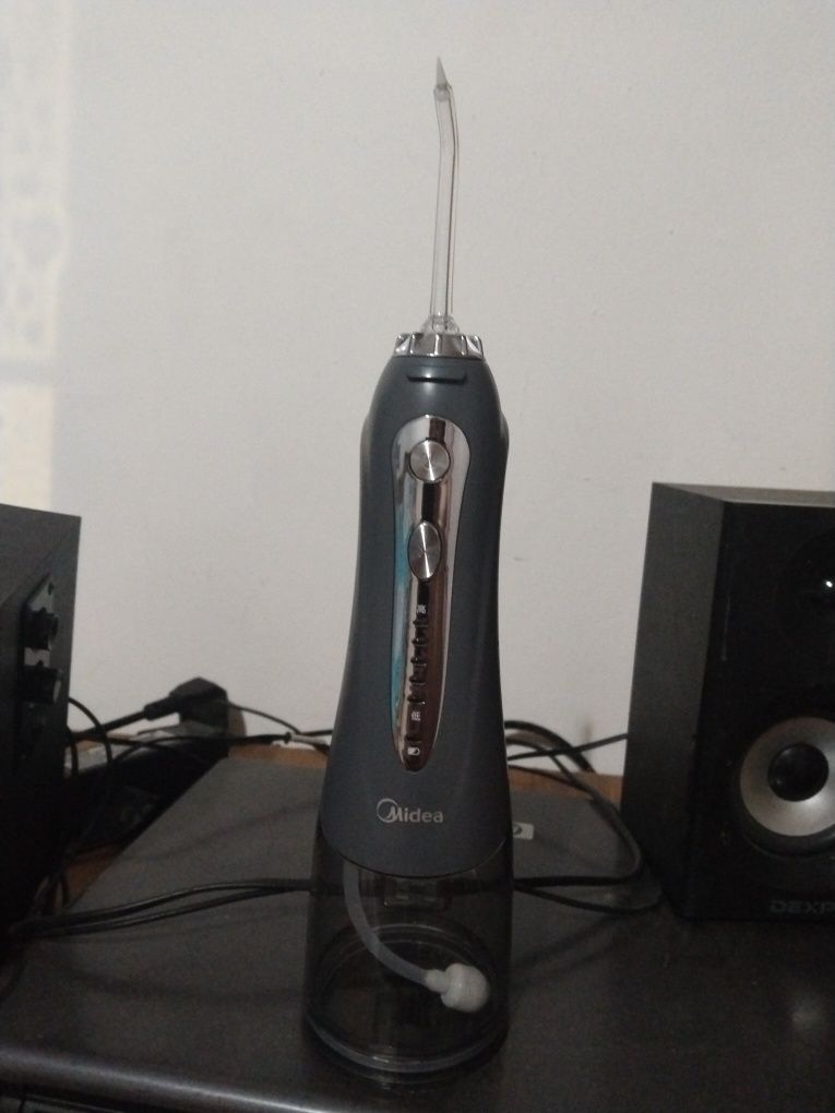 Ирригатор Revyline RL 450 Black