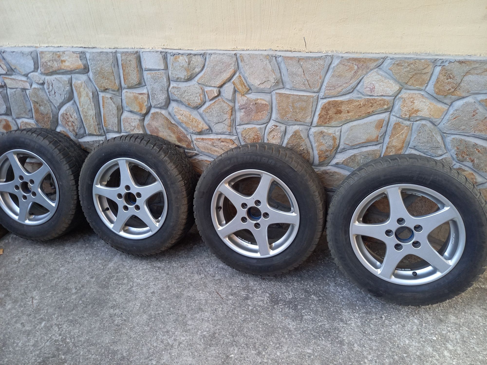 Оригинални Алуминиеви джанти 15цола за vw Golf-5.6.Touran.passat.5×112