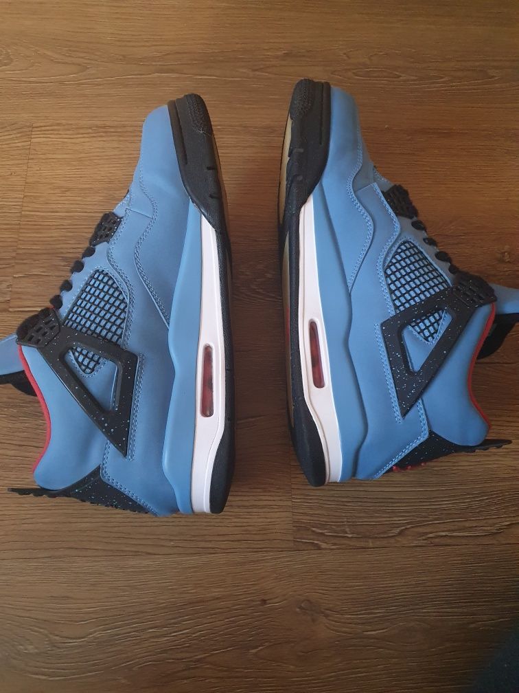 Pantofi jordan 4 travis scott 45