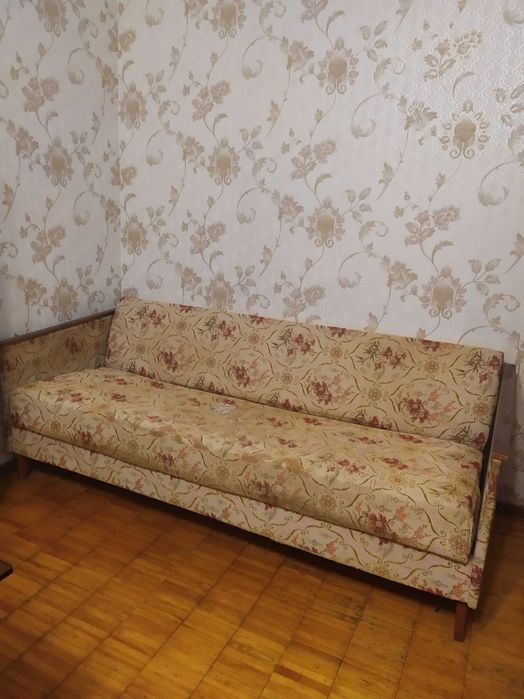 Диван советский б/у