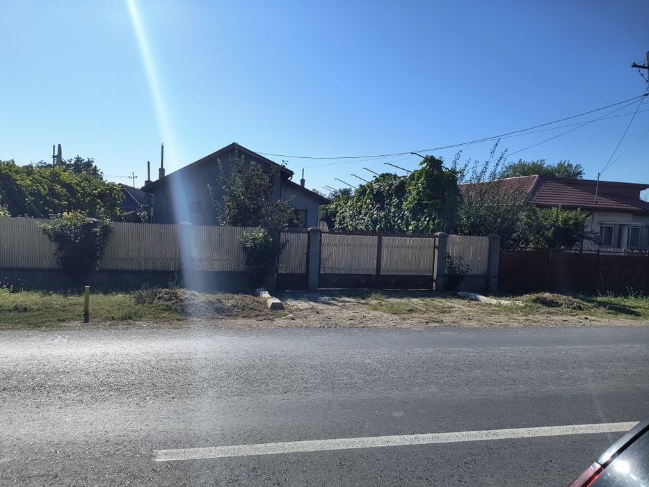 Casă de vânzare - Gherăseni, Buzău.