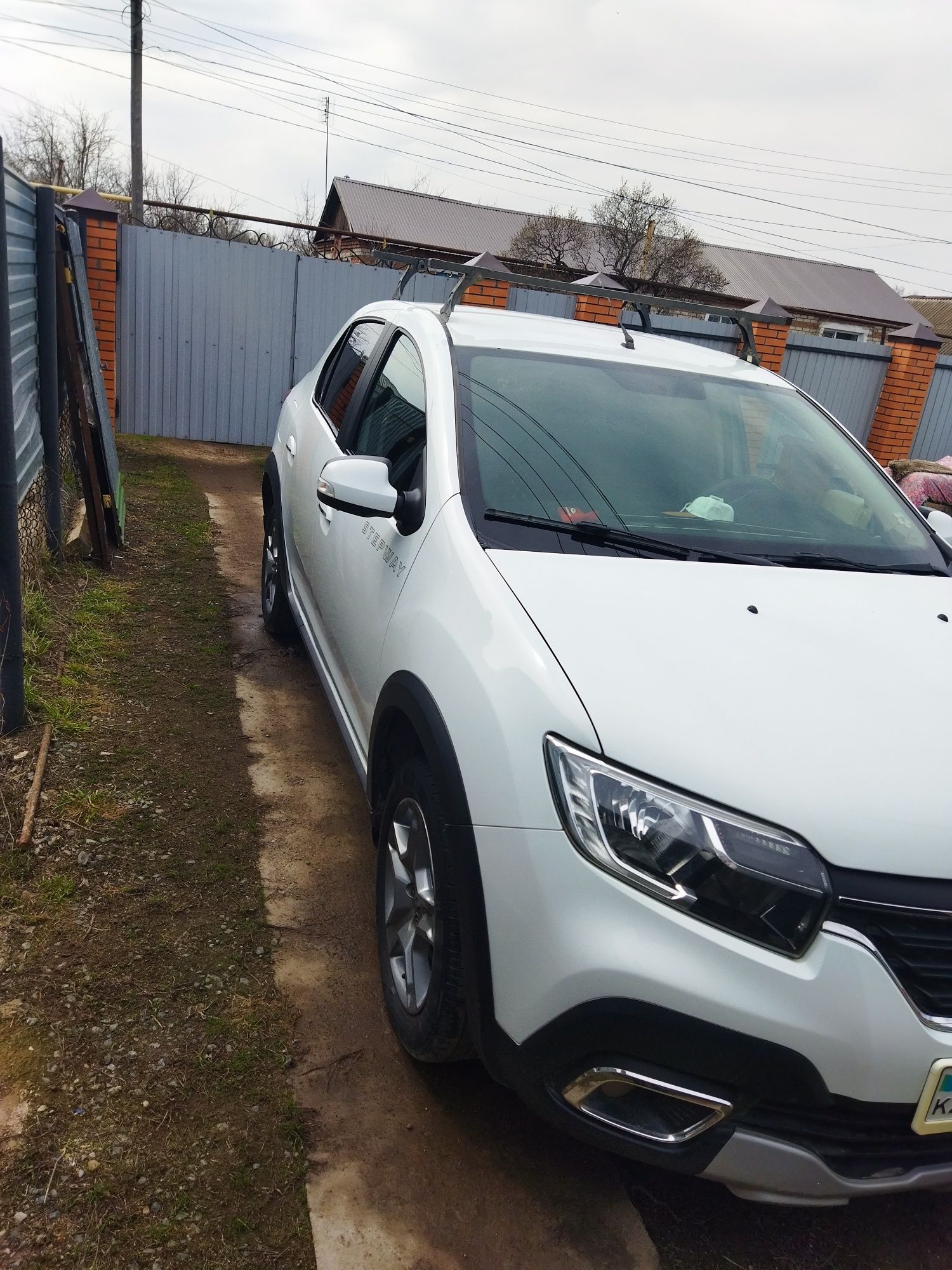 Renault logan stepway