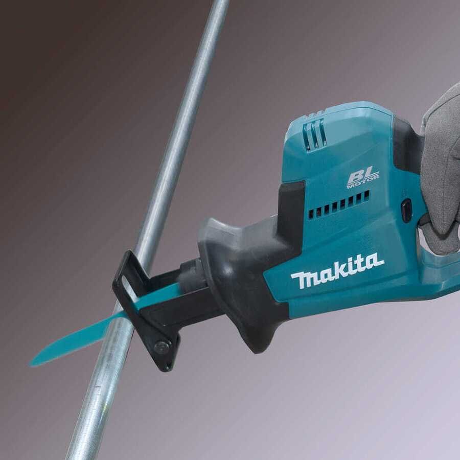 Промоция!Акумулаторен саблен трион DJR189Z Makita