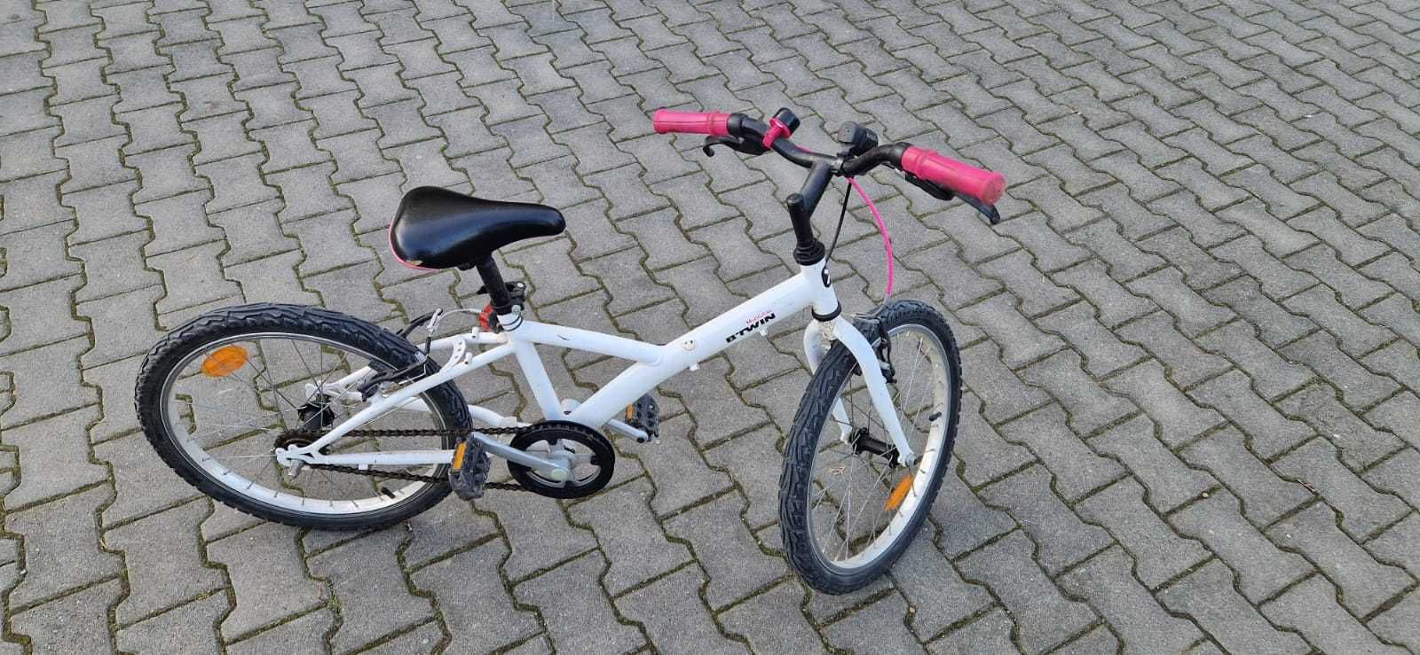 Bicicleta cu roti de 20" - fete