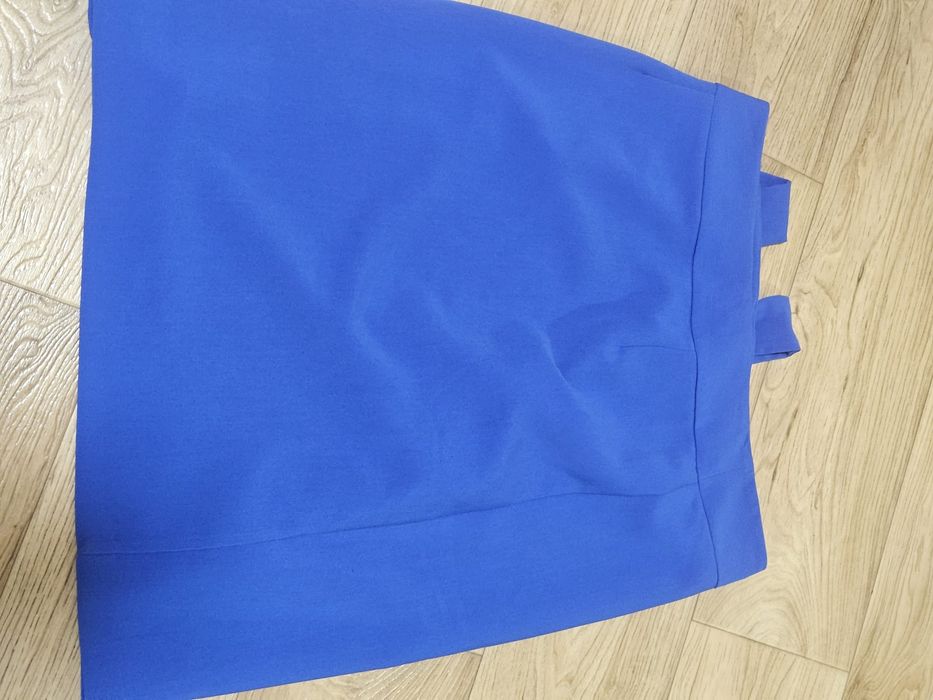 Fusta de damă albastru