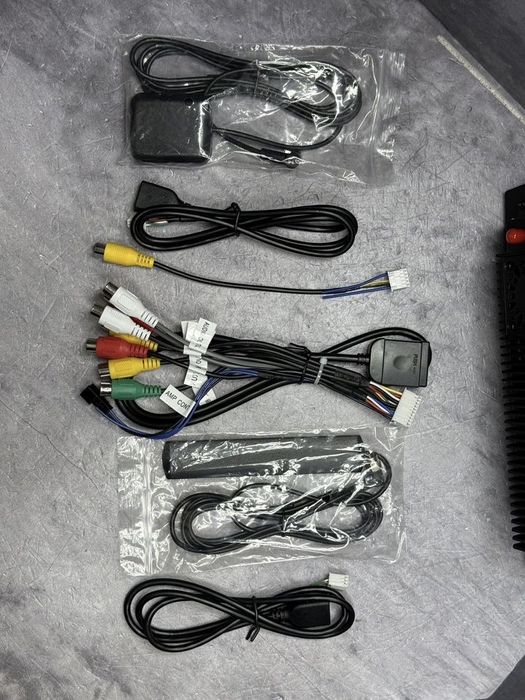 Магнитола для любого авто 14 андроид 8ядер 4+64г 6+128г сим карта янги