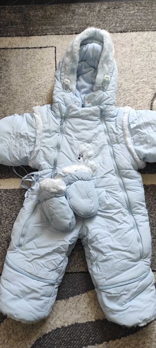 Продам детский зимний комбинезон