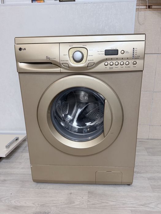 Продаю стиралку срочно