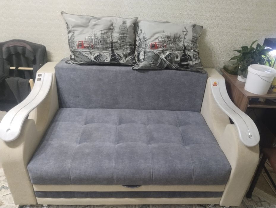 Продам диван раскладной