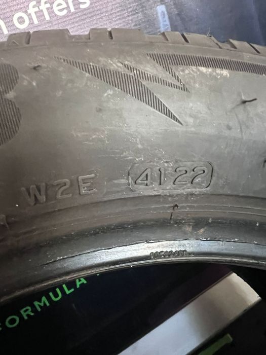 2 броя зимни гуми bridgestone 205/55/16