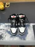 Nike dunk high marime 39