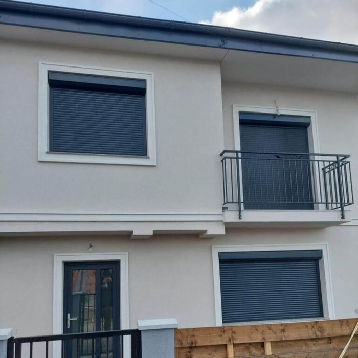 Rulourii exterioare aluminiu și Termopane Quality